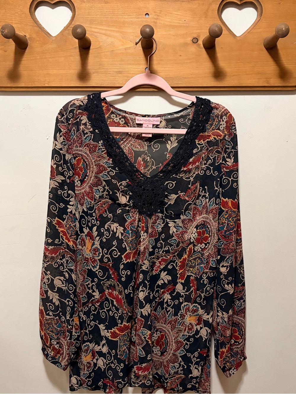 Bandolino Floral Paisley Blouse Size 16 Black Crochet Trim Boho